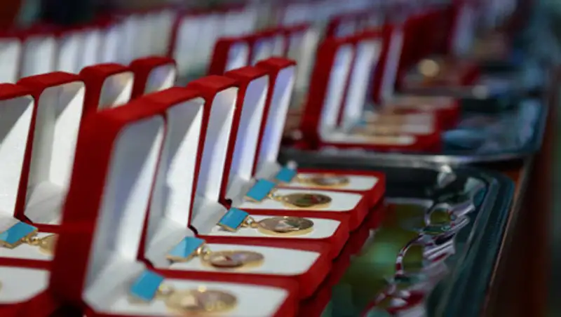 «Аттестаты зрелости» получили свыше 7 тысяч выпускников алматинских школ