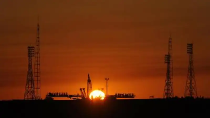 Экипаж "Союз МС-19" прибыл на космодром "Байконур"