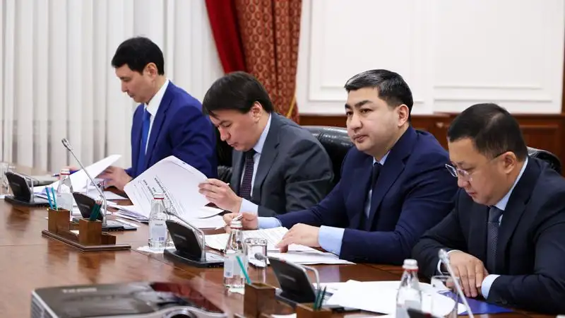 Провел заседание Комиссии по демонополизации экономики, фото - Новости Zakon.kz от 28.11.2022 19:49