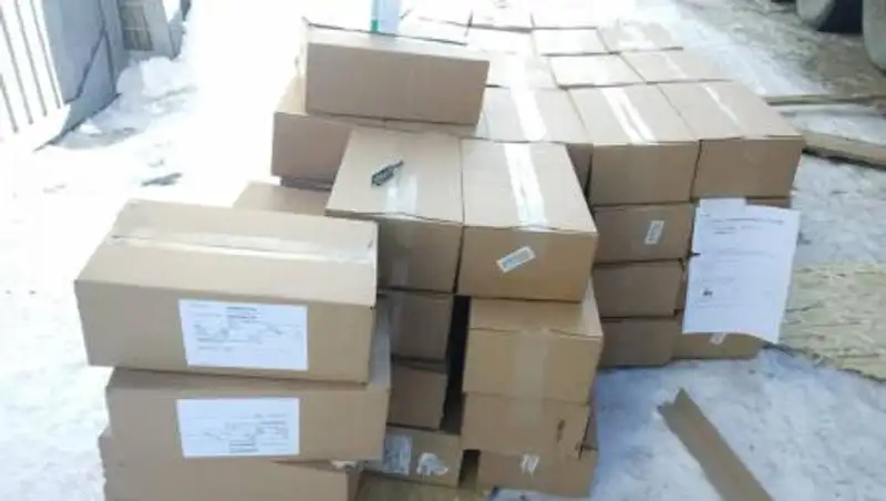 Крупную партию медикаментов незаконно хотели провезти через Казахстан