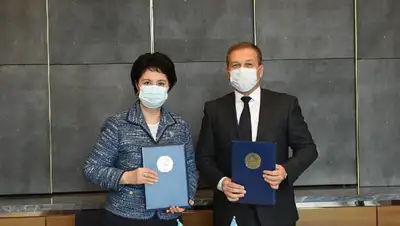 дорожная карта сотрудничество , фото - Новости Zakon.kz от 06.12.2021 10:47