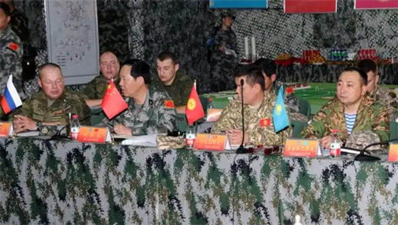 Казахстан примет участие  военных учениях стран-участниц ШОС