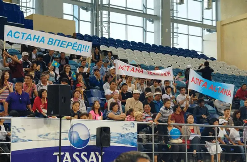 &Scy;&bcy;&ocy;&rcy;&ncy;&acy;&yacy; &Acy;&scy;&tcy;&acy;&ncy;&ycy; &pcy;&ocy; &bcy;&ocy;&kcy;&scy;&ucy; &scy;&tcy;&acy;&lcy;&acy; &pcy;&iecy;&rcy;&vcy;&ycy;&mcy; &pcy;&ocy;&lcy;&ucy;&fcy;&icy;&ncy;&acy;&lcy;&icy;&scy;&tcy;&ocy;&mcy; &Kcy;&ucy;&bcy;&kcy;&acy; &Kcy;&Fcy;&Bcy;, фото - Новости Zakon.kz от 22.07.2013 17:39