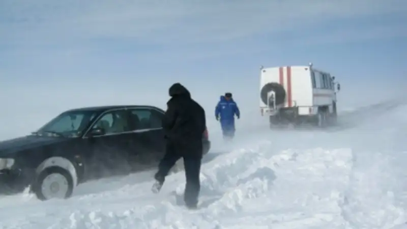 В Карагандинской области из снежных заносов спасено 11 человек