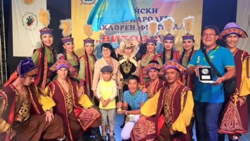 О&#1178;О-да&#1171;ы «&#1179;азына» би ансамблі халы&#1179;аралы&#1179; фестивальден ж&#1199;лделі оралды