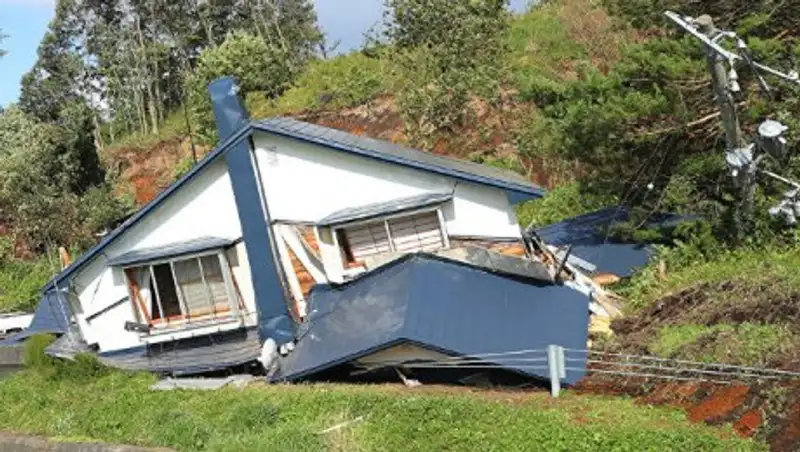 Из-за землетрясения на Хоккайдо погиб 21 человек