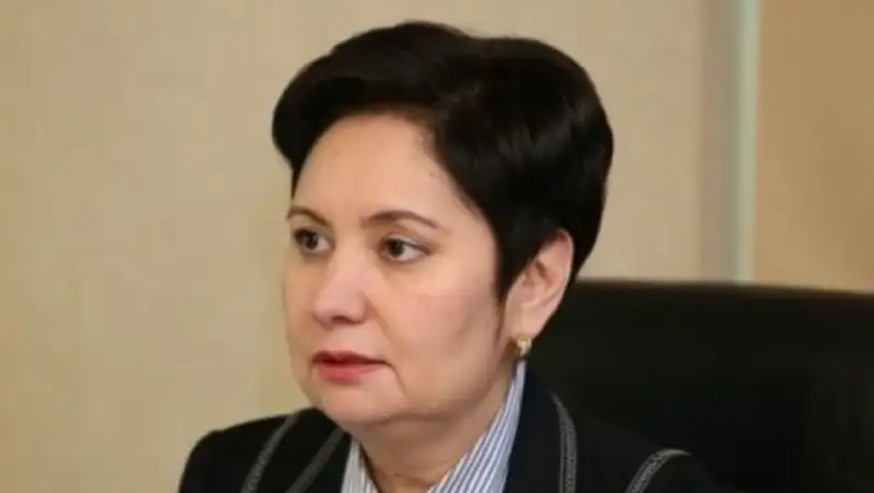 Госсекретарь Г.Абдыкаликова посетила Национальный медицинский холдинг