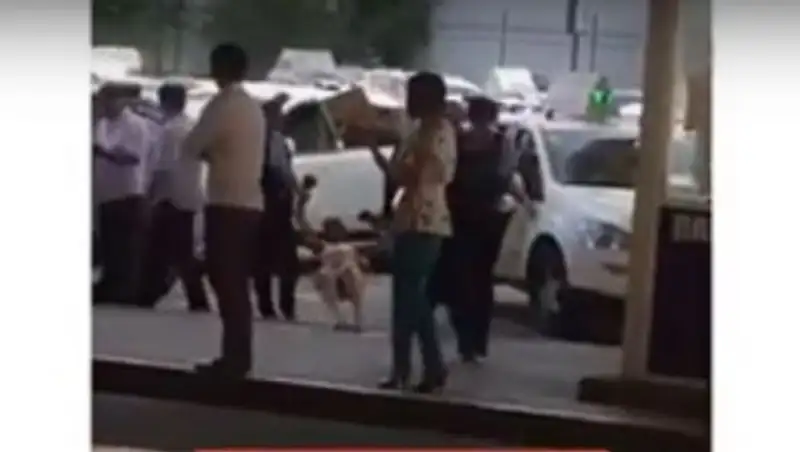 Продолжение истории с голым мужчиной в алматинском аэропорту