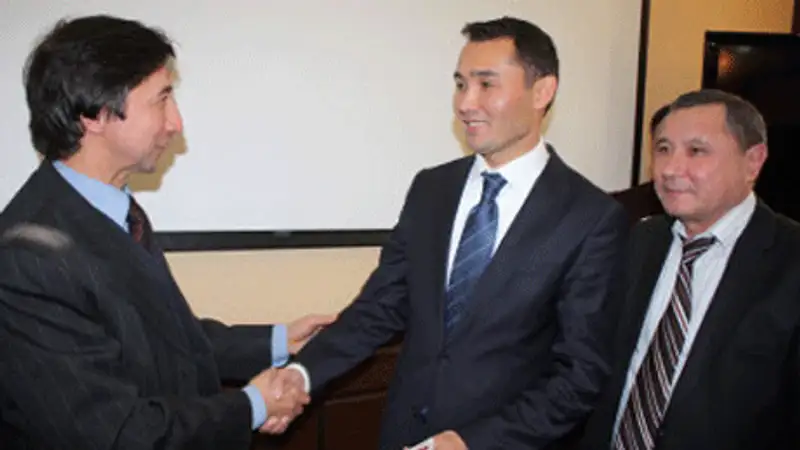 Состоялся визит делегации ЮКО в Узбекистан, фото - Новости Zakon.kz от 03.11.2013 18:06