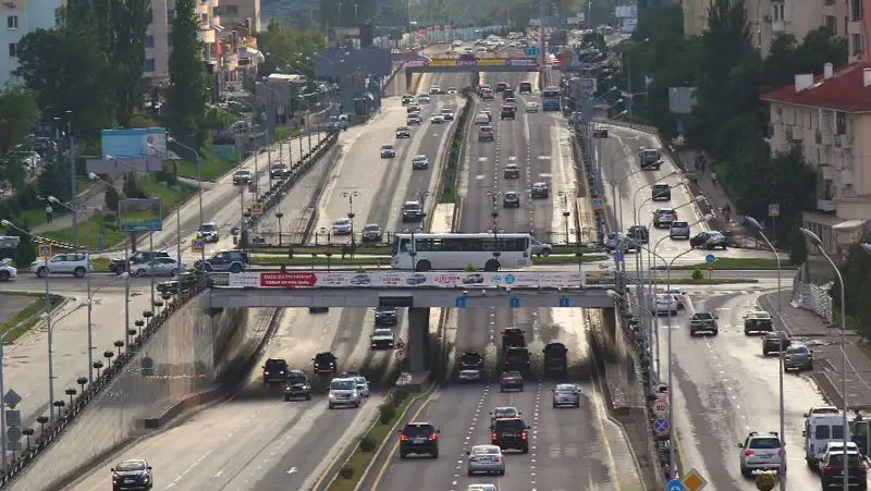 Крупный проспект перекроют из-за ремонта в Алматы