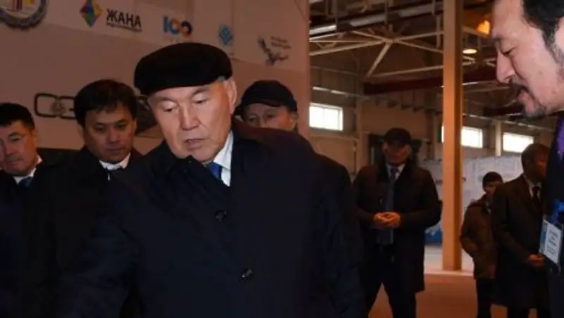Президент РК побывал на строящемся стекольном заводе в Кызылорде