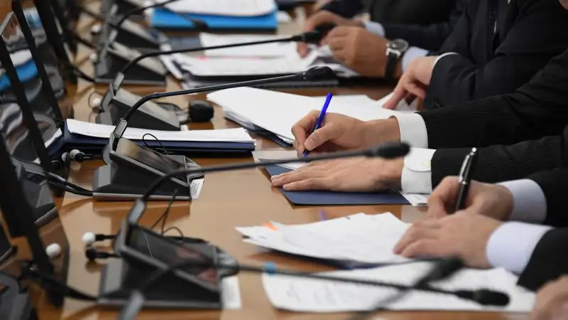 Какие законопроекты планируют разработать в Казахстане в 2022 году
