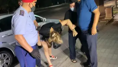 otyrar.kz, фото - Новости Zakon.kz от 27.07.2020 13:38