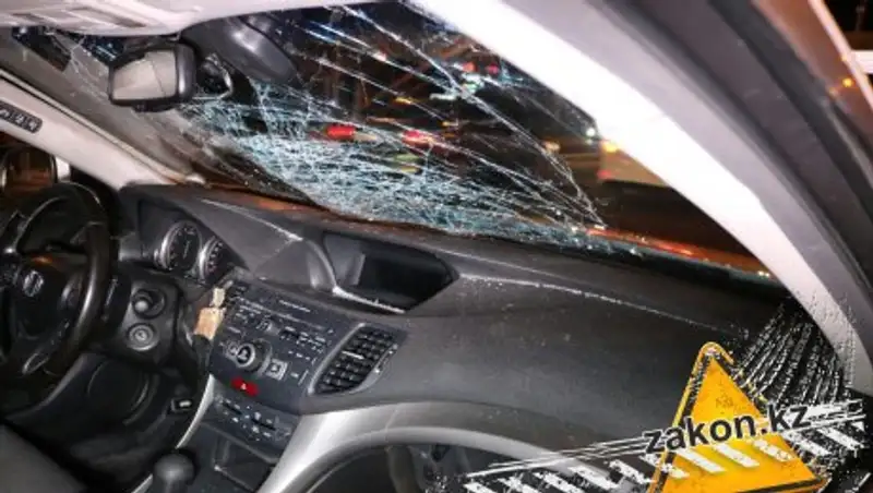 В Алматы сбили пешехода в 20 метрах от перехода