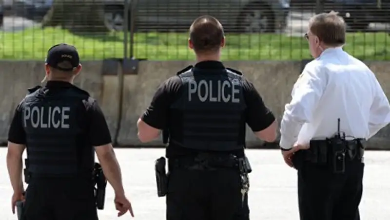 Стрелявший у китайского консульства в Лос-Анджелесе мужчина был гражданином Китая