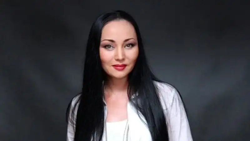 Баян Есентаева идет на поправку - врач