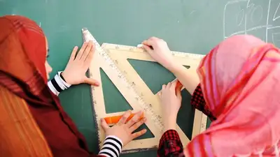 В Иране арестовано более 100 человек по подозрению в отравлении школьниц, фото - Новости Zakon.kz от 12.03.2023 15:37