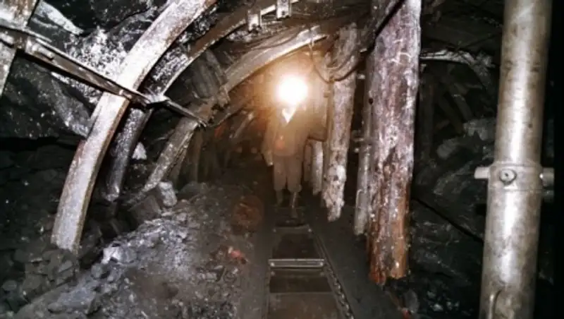 Из шахты "Листвяжная" в Кузбассе из-за возгорания эвакуировали 90 человек