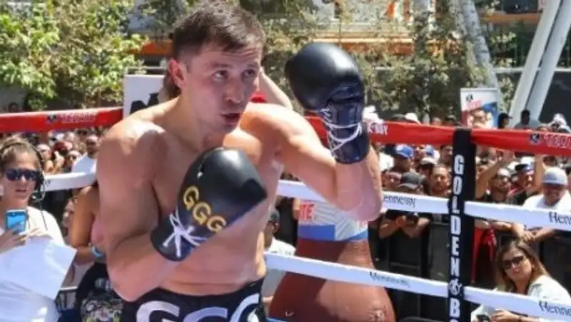 Опубликовано полное видео тренировки Головкина перед боем с «Канело»