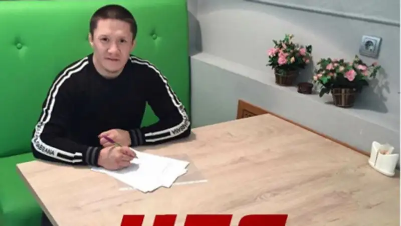 Жумагулов назвал причины поражения в дебютном бою в UFC