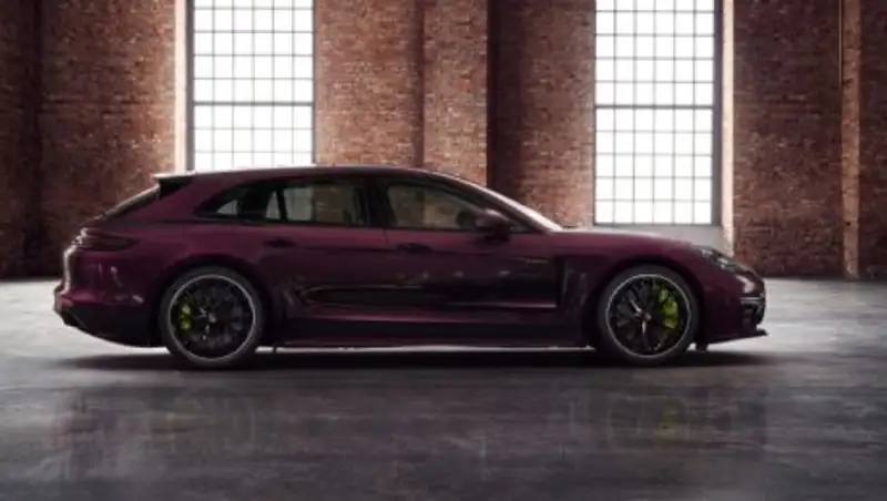 Porsche Exclusive добавил лоску 680-сильному универсалу Panamera Sport Turismo