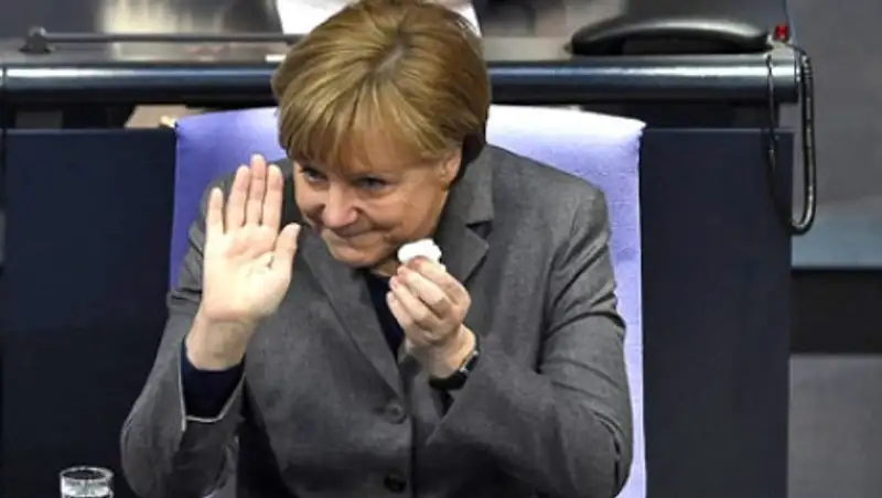 Германия отказалась поставлять оружие на Украину