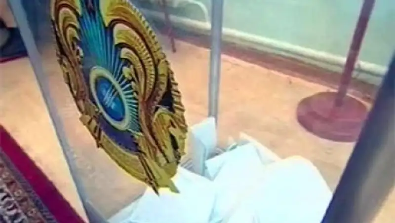 &#1178;аза&#1179;станда&#1171;ы сайлау жо&#1171;ары де&#1187;гейде &#1257;туде - &#1199;ндістанды&#1179; бай&#1179;аушысы