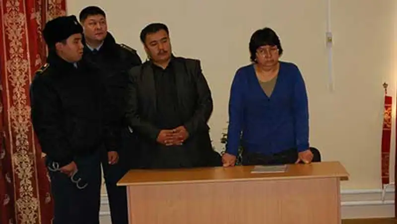 В Актобе майора полиции приговорили к 4 годам за мошенничество, фото - Новости Zakon.kz от 11.11.2013 20:23