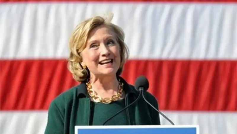 Хиллари Клинтон намекнула на участие в президентских выборах