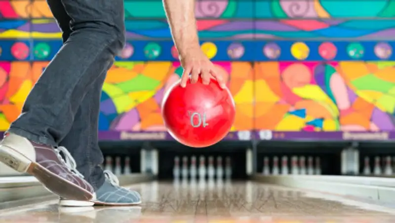 В Алматы снизили налоги для игровых автоматов и боулингов