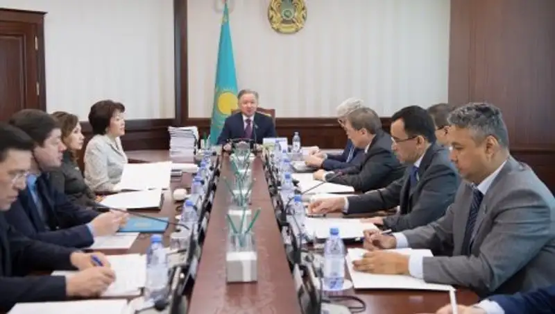 Законопроект по вопросам транспорта рассмотрит Мажилис