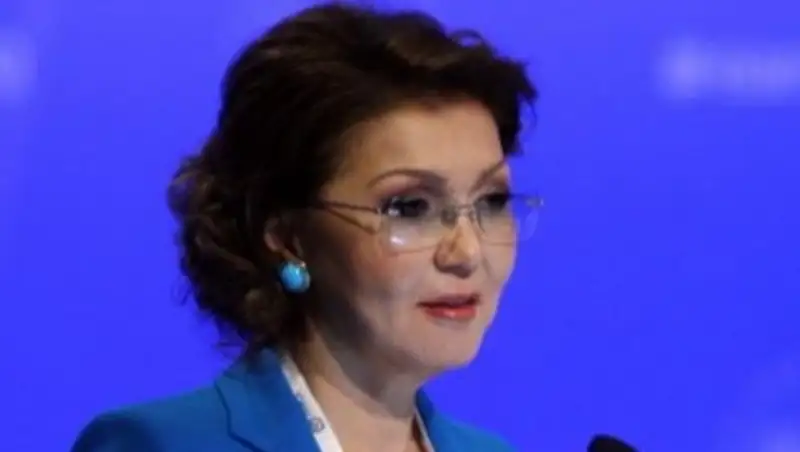 "Проведение президентских выборов отвечает интересам страны и народа" - Назарбаева