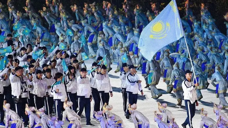 Знаменосцы Азиада-2023, фото - Новости Zakon.kz от 17.08.2023 16:40