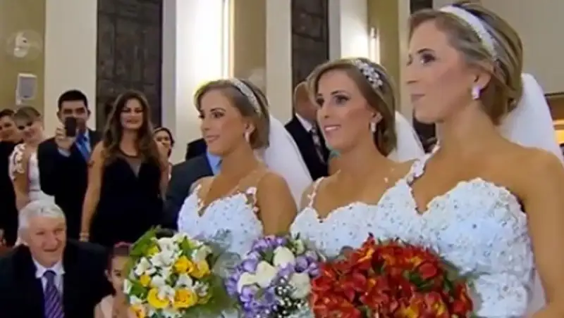 Тройняшки из Бразилии вышли замуж в один день