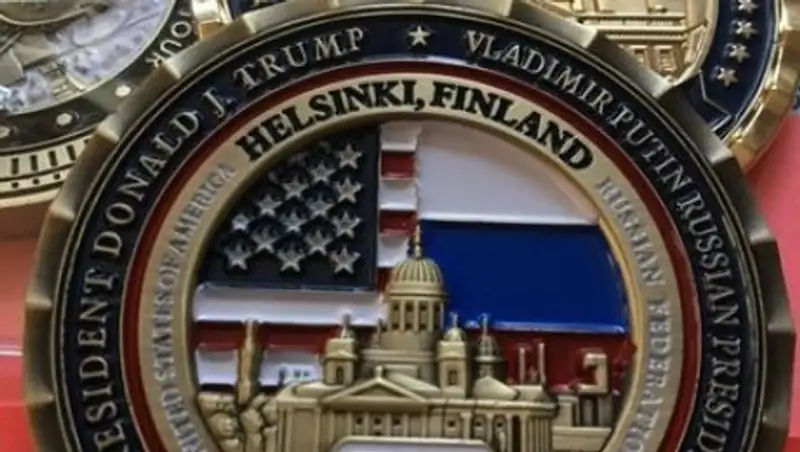 Белый дом выпустил монету в честь встречи Путина и Трампа