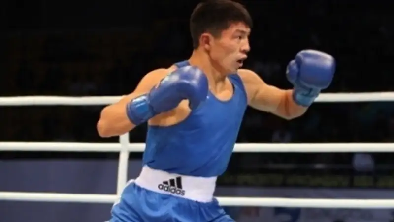 Боксер Берик Абдрахманов выиграл свой второй бой