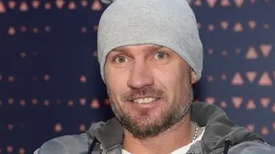 Роман Костомаров трогательно поблагодарил болельщиков , фото - Новости Zakon.kz от 13.09.2023 19:48