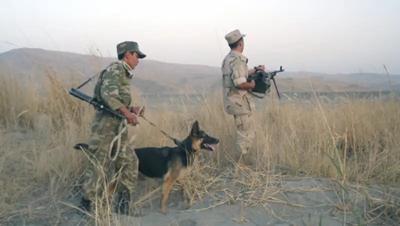 Один человек погиб и 20 ранены в результате конфликта на кыргызско-таджикской границе