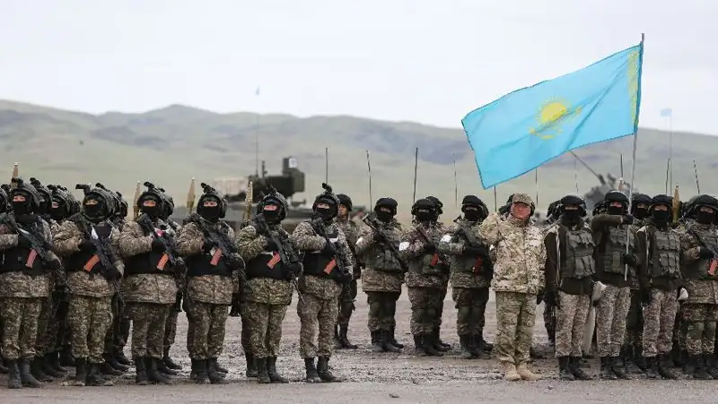 Подписан указ об очередном призыве граждан РК на срочную воинскую службу