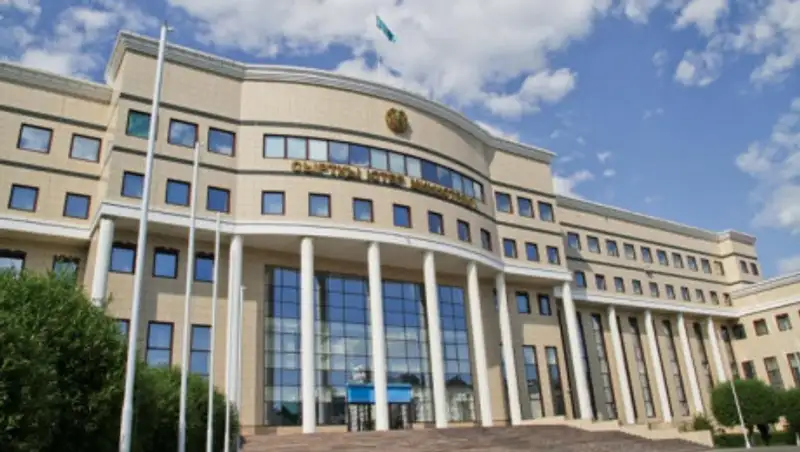 Мид о смерти дипломата в Египте - главной версией остается суицид