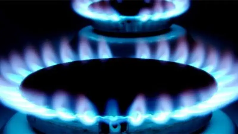 Жители поселка под Атырау взбунтовались и требуют провести обещанный газ