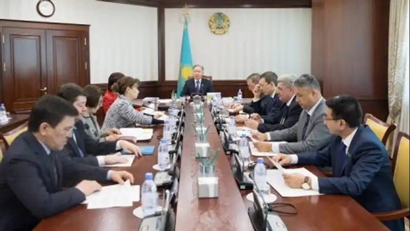 Мажилис рассмотрит поправки по Государственной образовательной накопительной системе  