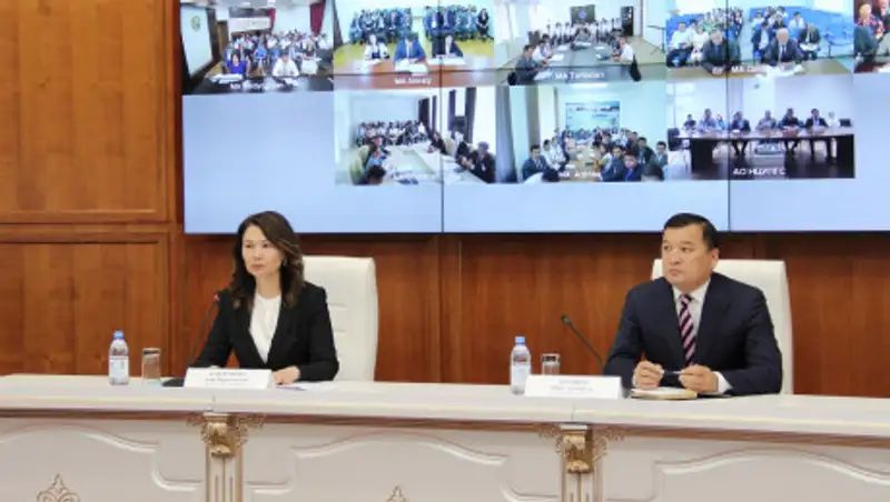 В Казахстане будут строго отслеживать продвижение по заслугам в госорганах