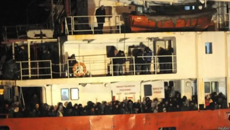 В Адриатике нашли еще одно брошенное судно с мигрантами