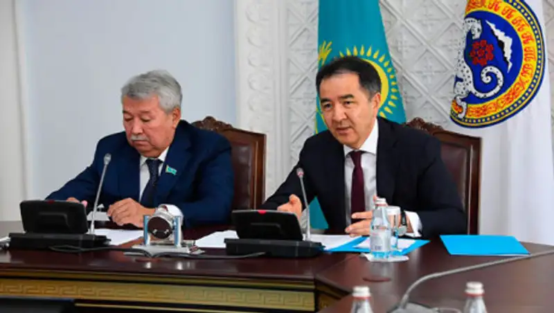 Ситуацию надо менять в корне - Сагинтаев о проблемах в Алматы