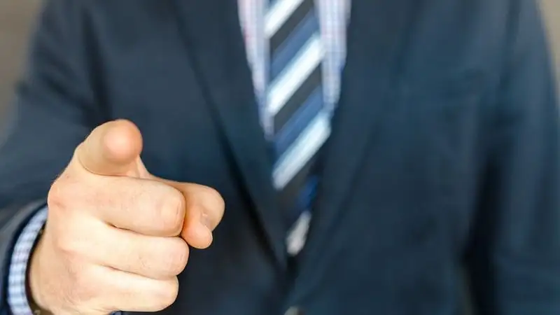 Госслужащих будут наказывать за расхождения в доходах и расходах