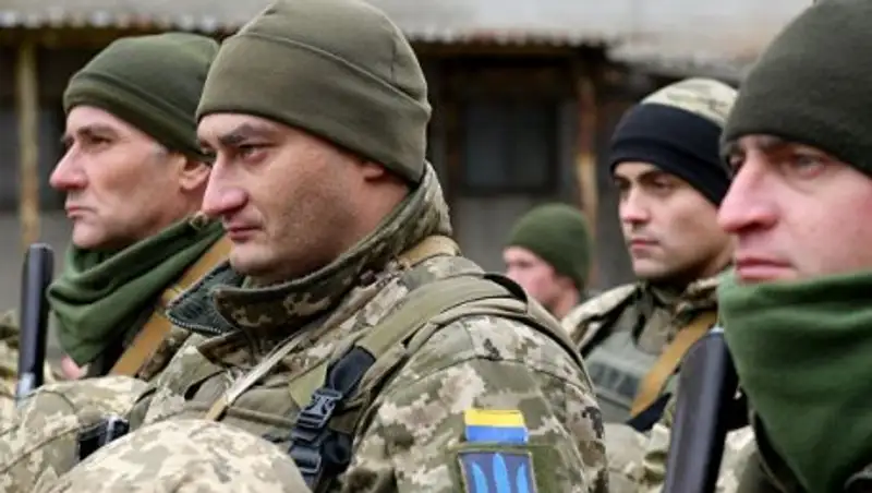 Украинские военные разгромили пансионат на границе с Крымом