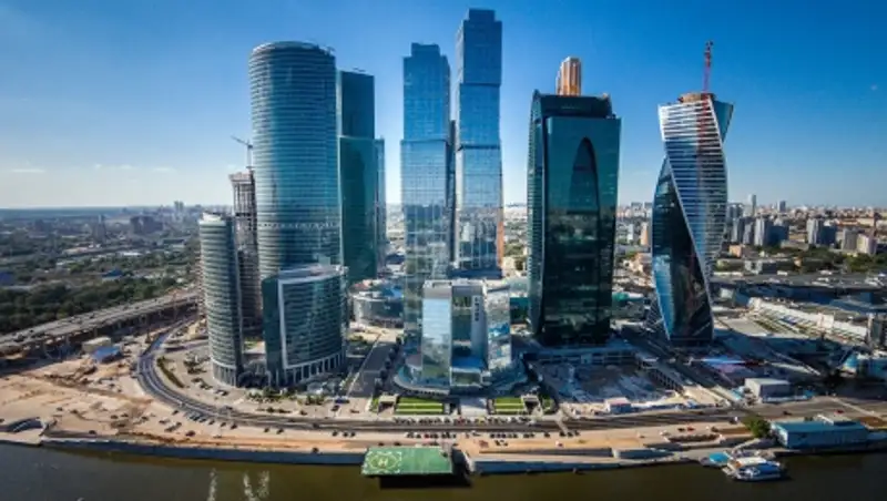 Москва заняла 8-е место в рейтинге городов с самыми дорогими офисами в небоскребах