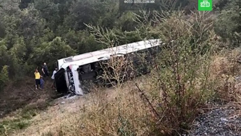 В Македонии разбился туристический автобус