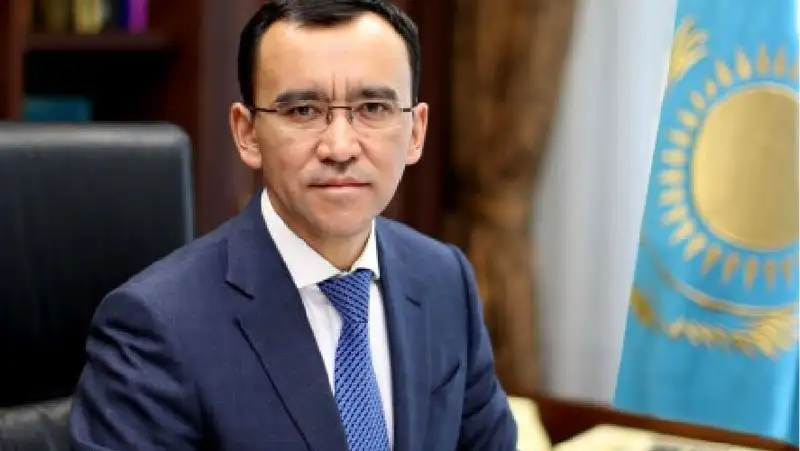 Ашимбаев заявил, что инициативы президента требуют законодательного обеспечения